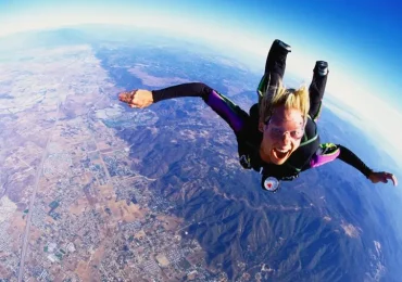 skydiving